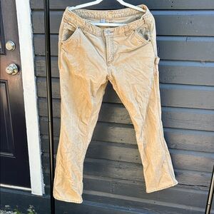 Women’s Carhartt Classic Fit pant sz 12 EUC